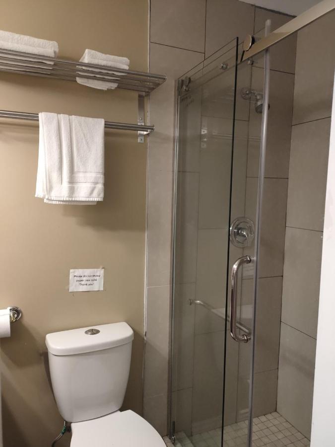 Semi Centre House Otel White Rock Dış mekan fotoğraf